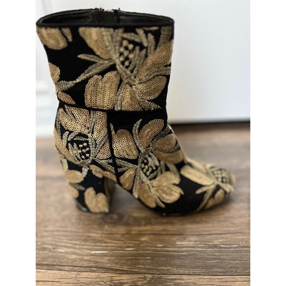 Steve Madden Goldie Black Gold Floral Embroidered Sequin Booties 8.5 Holiday - Picture 6 of 11